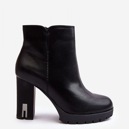 Women's Heel boots Step in style