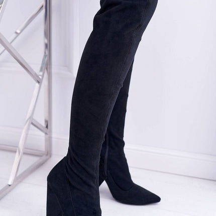 Women's Musketeer boots Step in style