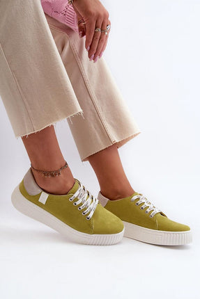 Women's Sneakers Step in style