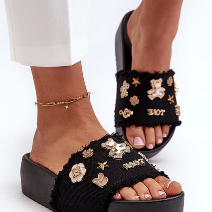 Women's Sliders Step in style