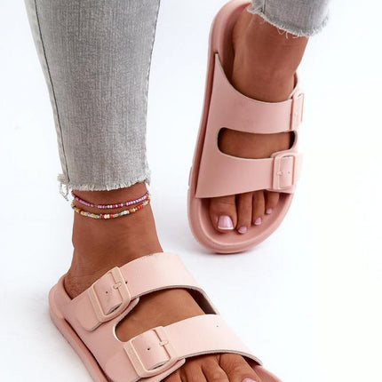 Women's Sliders Step in style