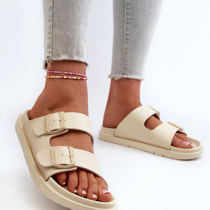 Women's Sliders Step in style