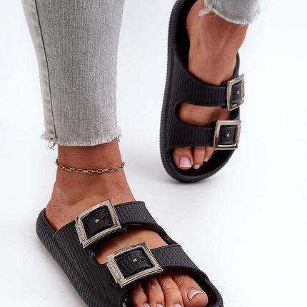 Women's Sliders Step in style