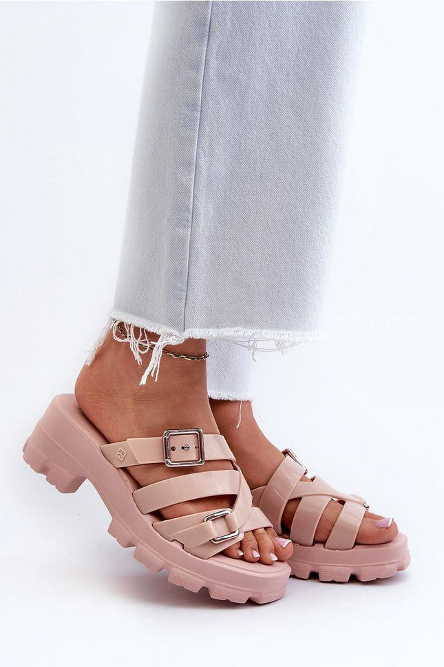 Women's Sliders Step in style