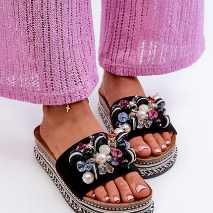 Women's Sliders Step in style