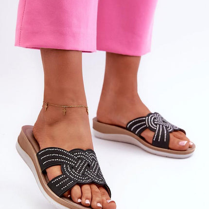 Women's Sliders Step in style