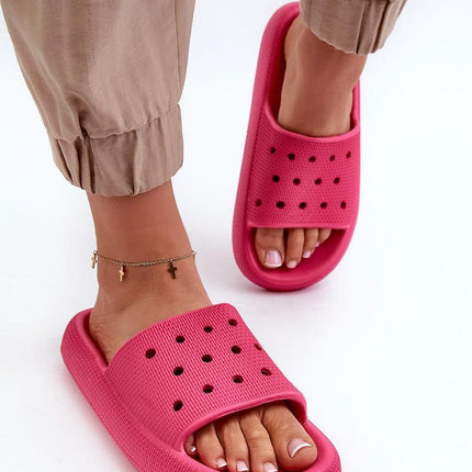 Women's Sliders Step in style