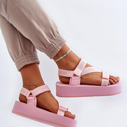 Women's Sandals Step in style