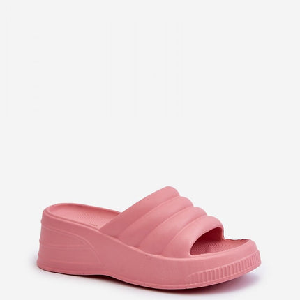 Women's Sliders Step in style