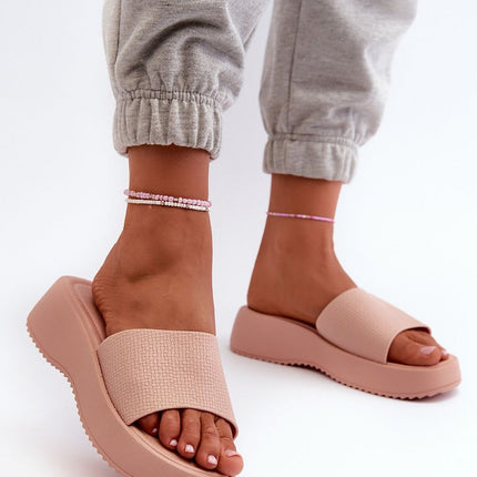 Women's Sliders Step in style