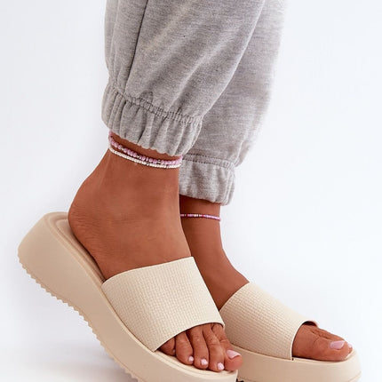 Women's Sliders Step in style