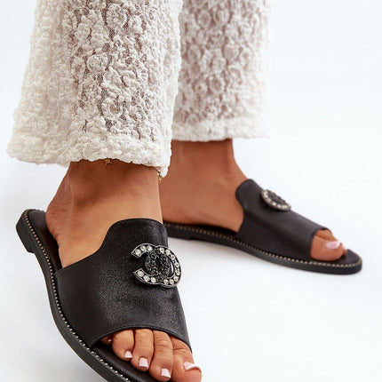 Women's Sliders Step in style