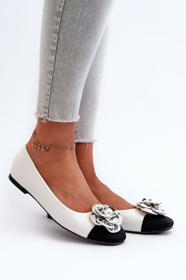 Women's Ballet Flats Step in style