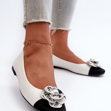 Women's Ballet Flats Step in style