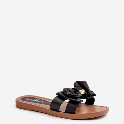 Women's Sliders Step in style