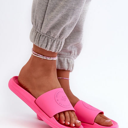 Women's Sliders Step in style