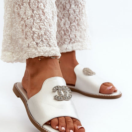 Women's Sliders Step in style