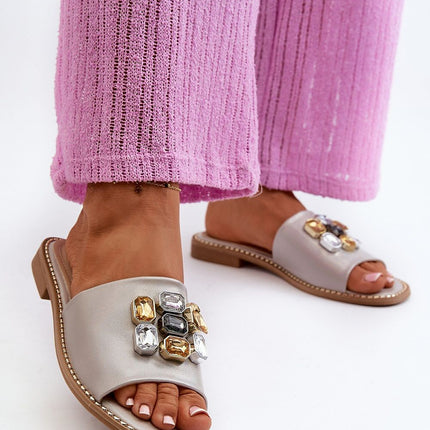 Women's Sliders Step in style