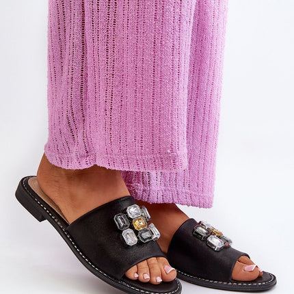 Women's Sliders Step in style