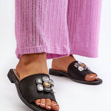 Women's Sliders Step in style