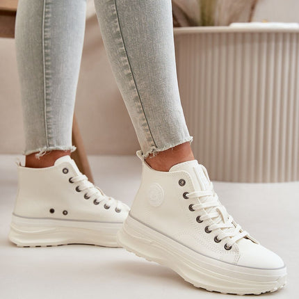 Women's Sneakers Step in style