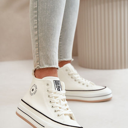 Women's Sneakers Step in style