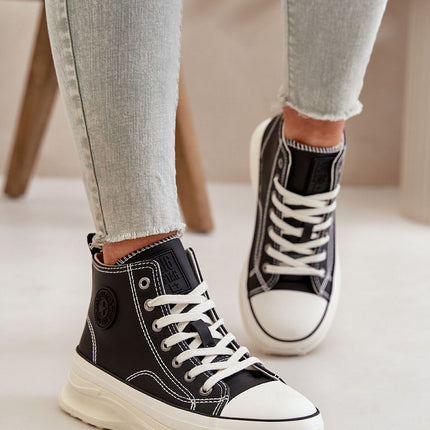 Women's Sneakers Step in style