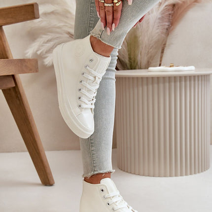 Women's Sneakers Step in style