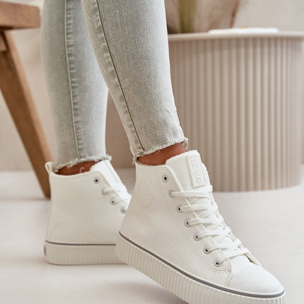 Women's Sneakers Step in style