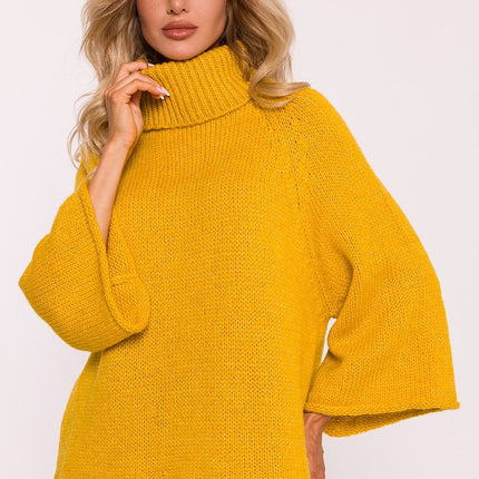 Women's Turtleneck Moe