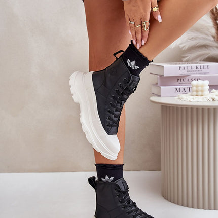 Women's Leather Sneakers Step in style