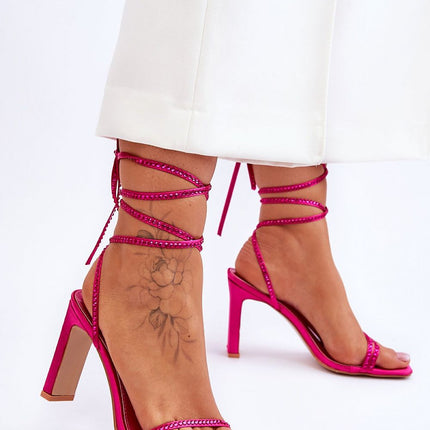 Women's Strappy sandals Step in style