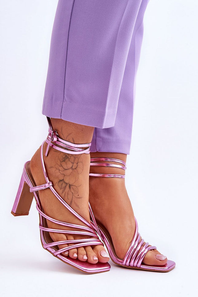 Women's Strappy sandals Step in style