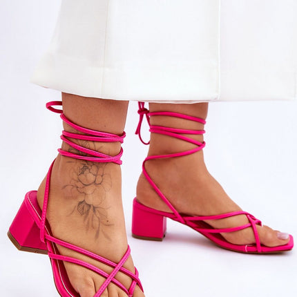 Women's Strappy sandals Step in style