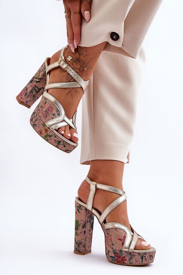 Women's Heel sandals Step in style