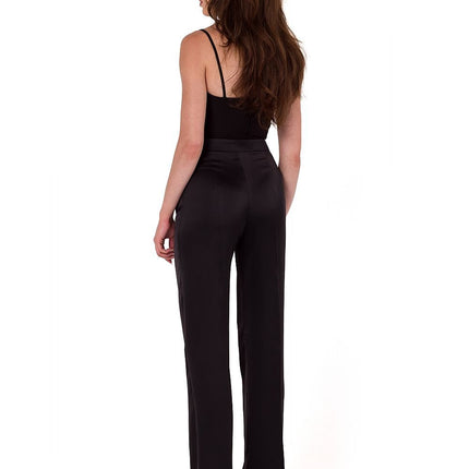 Women's Trousers Makover