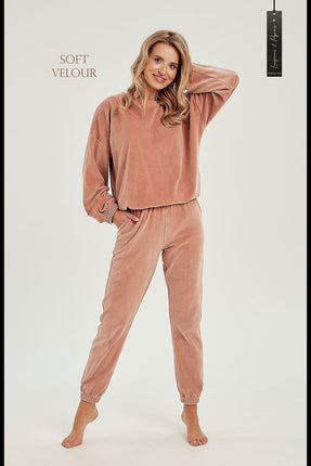 Women's Tracksuit Set Taro